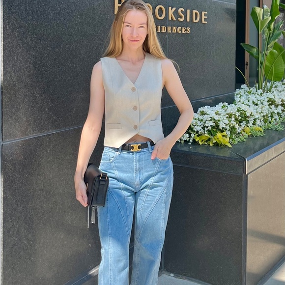 Beige vest from a suit - Picture 3 of 3